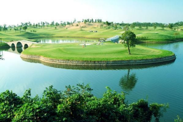 南京银杏湖国际高尔夫（南京银杏湖国际高尔夫俱乐部的会员费是多少）